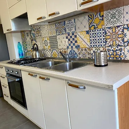 Le Sorelle Apartment *