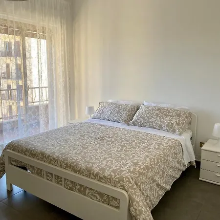 Le Sorelle Apartment *