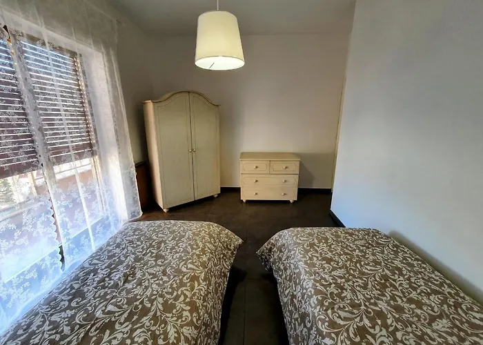 Le Sorelle Apartment *